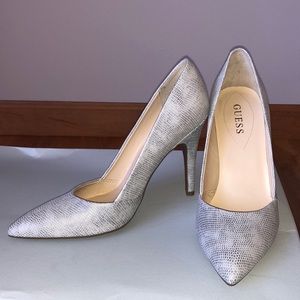 GUESS White & Silver Textured Print High Heels